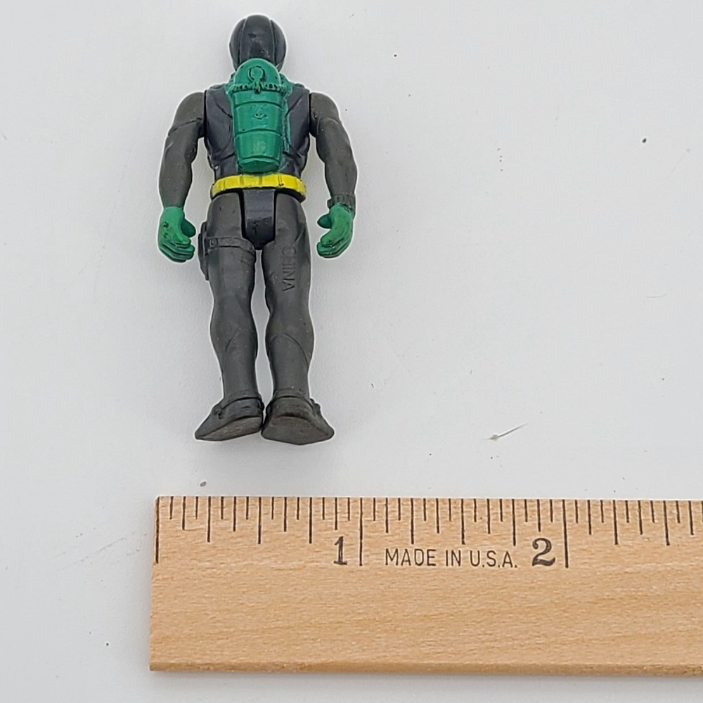 Matchbox Scuba Diver Figure Mini Mega Rig Shark Adventure *FIGURE ONLY - Picture 5 of 5